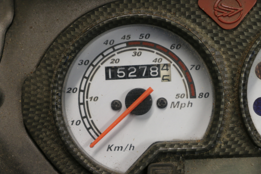 photo de MOTOR KEEWAY RY6 2T 50 (2011 - 2019) - Enfoque en la estructura