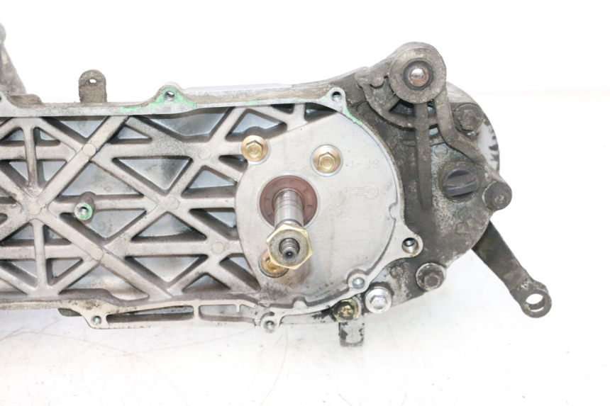 photo de MOTOR KEEWAY RY6 2T 50 (2011 - 2019) - Otra perspectiva