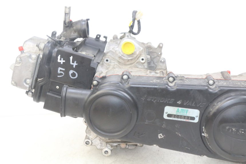 photo de MOTOR DAELIM S2 FI 125 (2008 - 2017) - Otra perspectiva