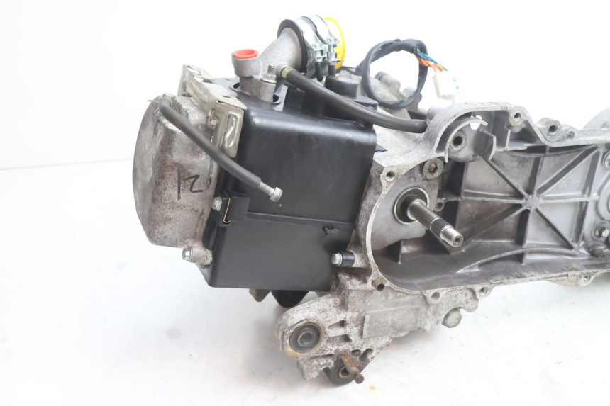 photo de MOTOR JM MOTORS SANTANA EVO 50 (2024 - 2026) - Detalle de la pieza