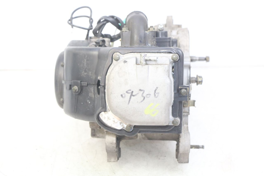 photo de MOTOR JM MOTORS SANTANA 50 (2014 - 2023) - Características distintivas