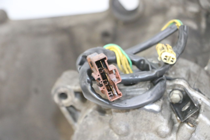 photo de MOTOR PEUGEOT SATELIS COMPRESSOR K15 125 (2006 - 2009) - Otra perspectiva