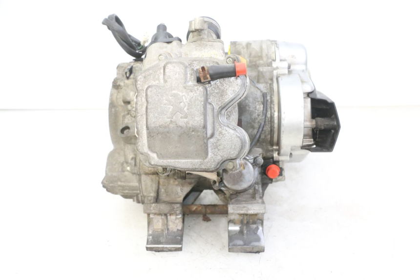 photo de MOTOR PEUGEOT SATELIS 125 (2013 - 2018) - Primer plano de alta resolución