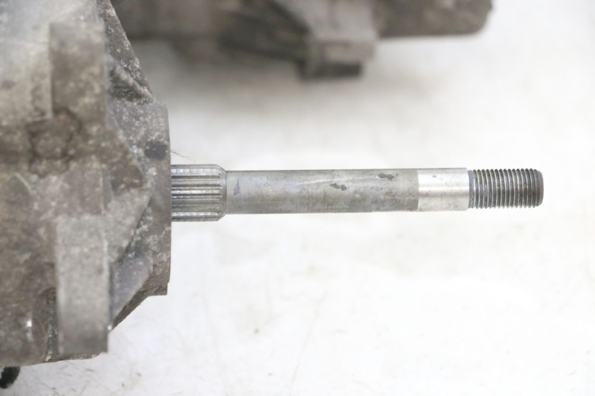 photo de MOTOR PEUGEOT SATELIS 125 (2013 - 2018) - Estado de la superficie y material