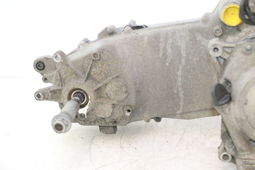 photo de MOTOR PEUGEOT SATELIS 125 (2013 - 2018) - Zoom sobre los componentes
