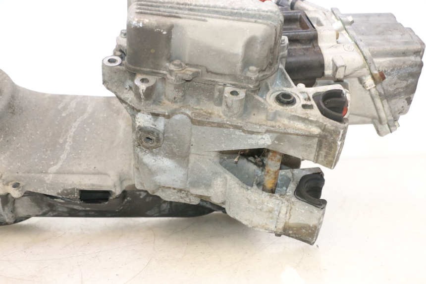 photo de MOTOR PEUGEOT SATELIS 125 (2013 - 2018) - Otra perspectiva