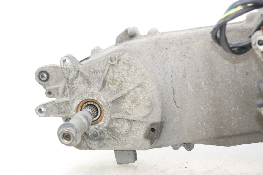 photo de MOTOR PEUGEOT SATELIS 125 (2013 - 2018) - Primer plano de alta resolución