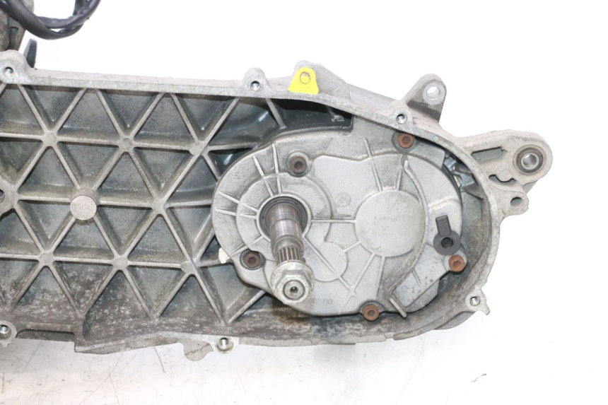 photo de MOTOR PEUGEOT SATELIS 125 (2013 - 2018) - Otra perspectiva