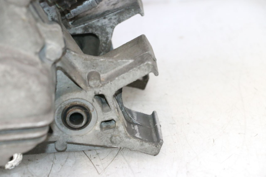 photo de MOTOR PEUGEOT SATELIS 125 (2013 - 2018) - Inspección visual detallada
