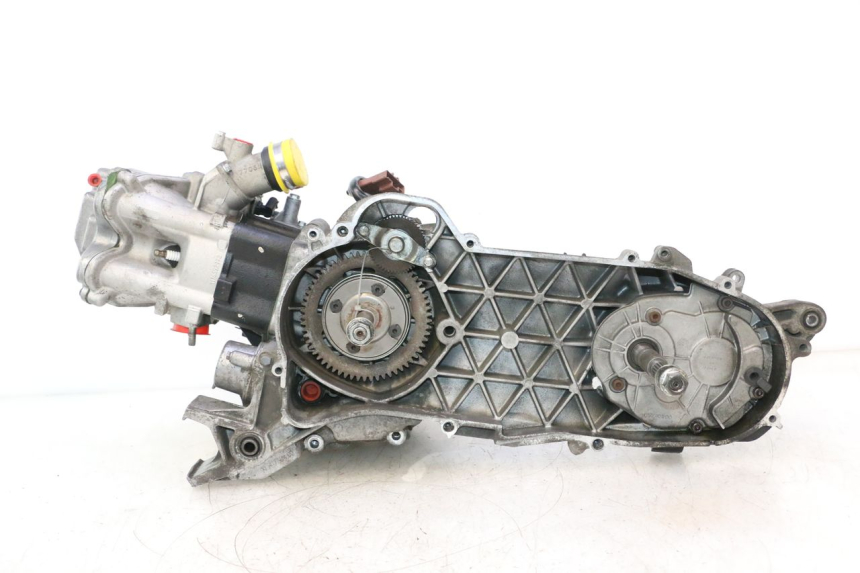 photo de MOTOR PEUGEOT SATELIS 125 (2013 - 2018) - Perfil de la pieza de repuesto
