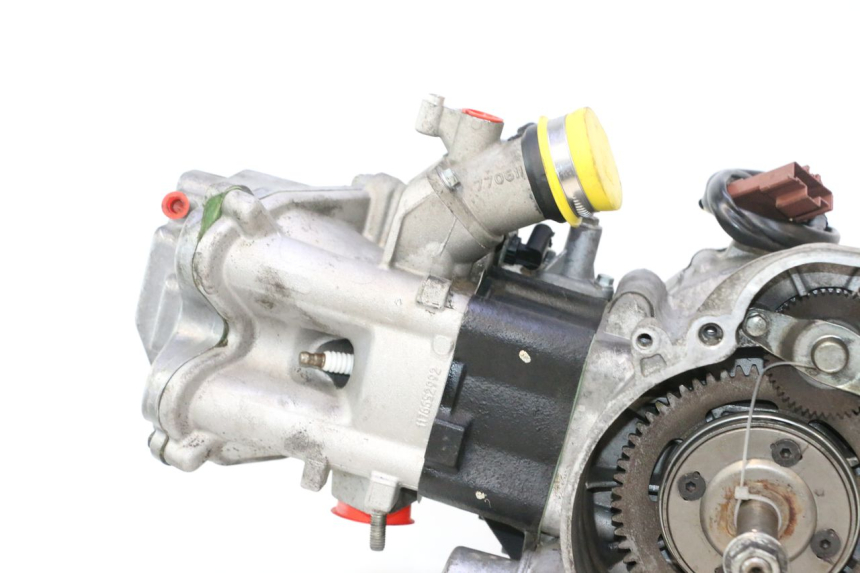 photo de MOTOR PEUGEOT SATELIS 125 (2013 - 2018) - Primer plano técnico