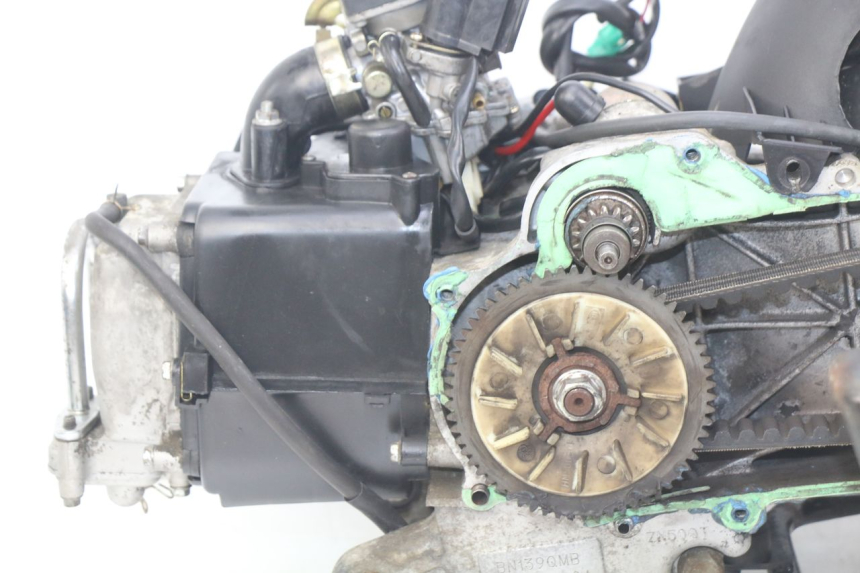 photo de MOTOR JM MOTORS SC 4T 50 (2012 - 2017) - Zoom sobre los componentes