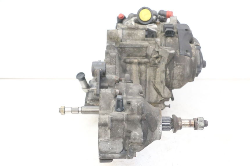 photo de MOTOR APRILIA SCARABEO GT TOURING 125 (1999 - 2005) - Detalles de los puntos de fijación