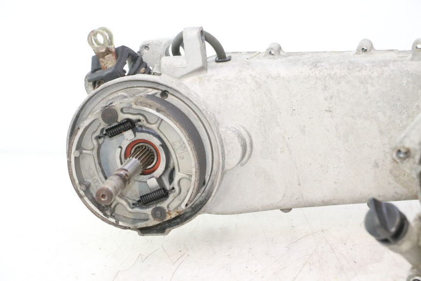 photo de MOTOR FYM SCOOTERONE 125 (2006 - 2008) - Primer plano de alta resolución