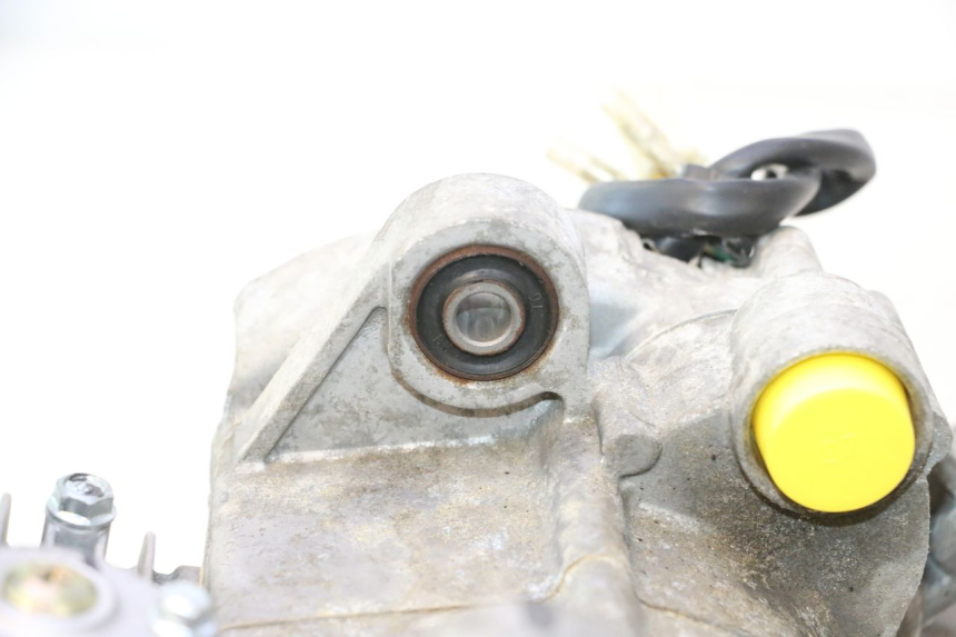 photo de MOTOR FYM SCOOTERONE 125 (2006 - 2008) - Otra perspectiva