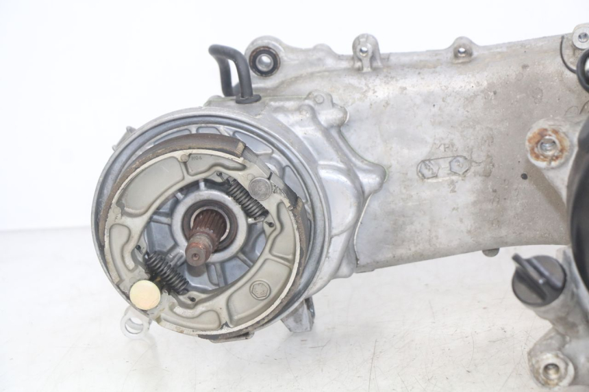 photo de MOTOR HONDA SCV LEAD 100 (2003 - 2007) - Marcados y referencias originales