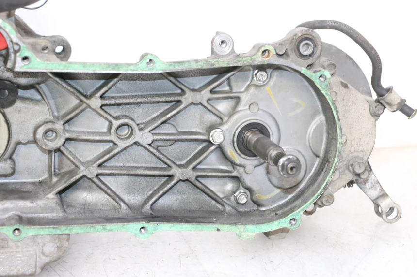photo de MOTOR HONDA SCV LEAD 100 (2003 - 2007) - Primer plano de alta resolución