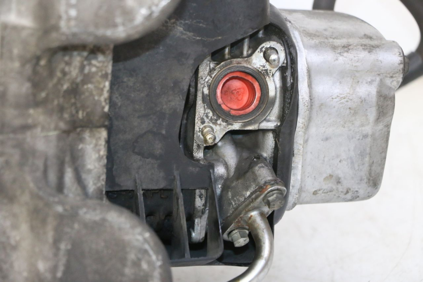 photo de MOTOR HONDA SCV LEAD 100 (2003 - 2007) - Detalles de los puntos de fijación