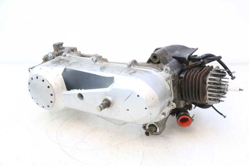 photo de MOTOR RIDE SLASH 2T 50 (2012 - 2014) - Estado de la superficie y material
