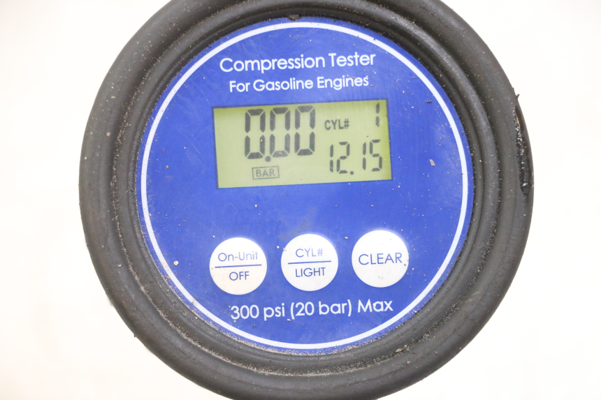 photo de MOTOR TRIUMPH SPEED TRIPLE T301 900 (1994 - 1996) - Primer plano técnico