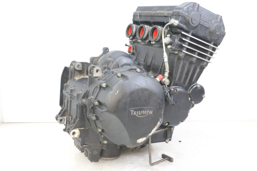 photo de MOTOR TRIUMPH SPEED TRIPLE T301 900 (1994 - 1996) - Estado de la superficie y material
