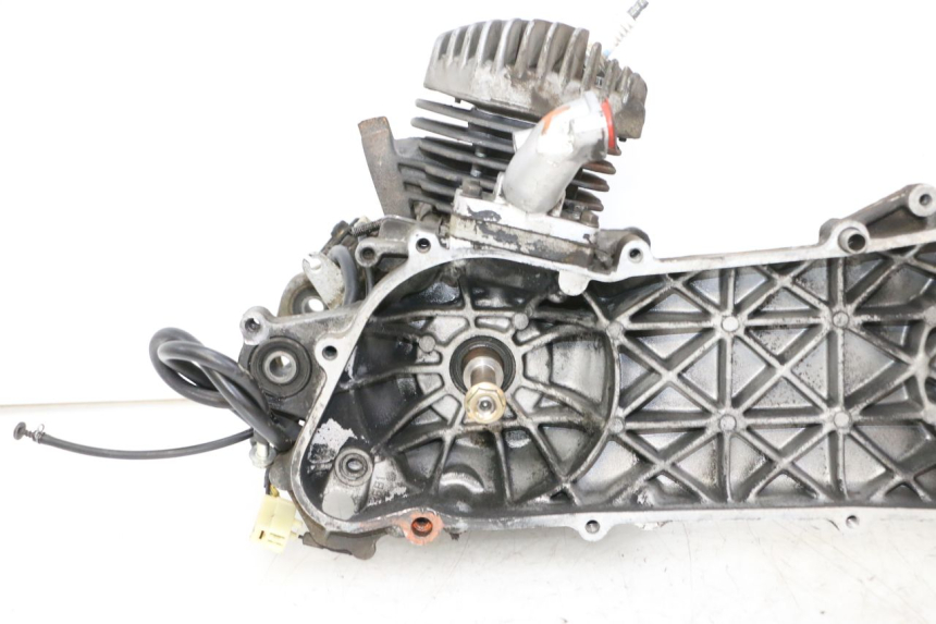 photo de MOTOR PEUGEOT SPEEDAKE 50 (1995 - 1997) - Zoom estado de uso