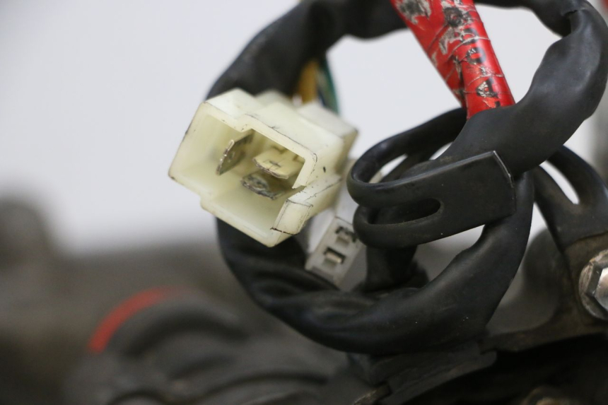 photo de MOTOR PEUGEOT SPEEDFIGHT 4 4T EFI 50 (2021 - 2025) - Características distintivas