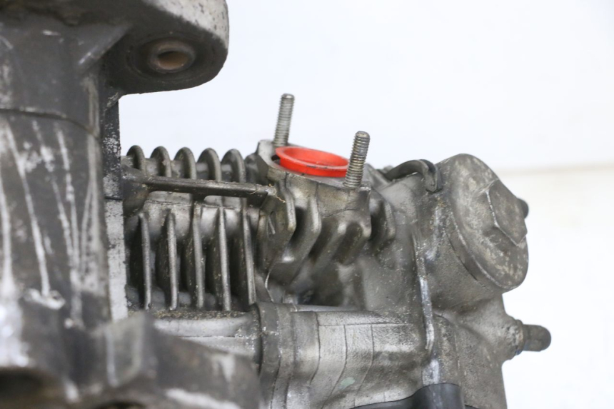 photo de MOTOR PEUGEOT SPEEDFIGHT 4 4T EFI 50 (2021 - 2025) - Detalles de los puntos de fijación