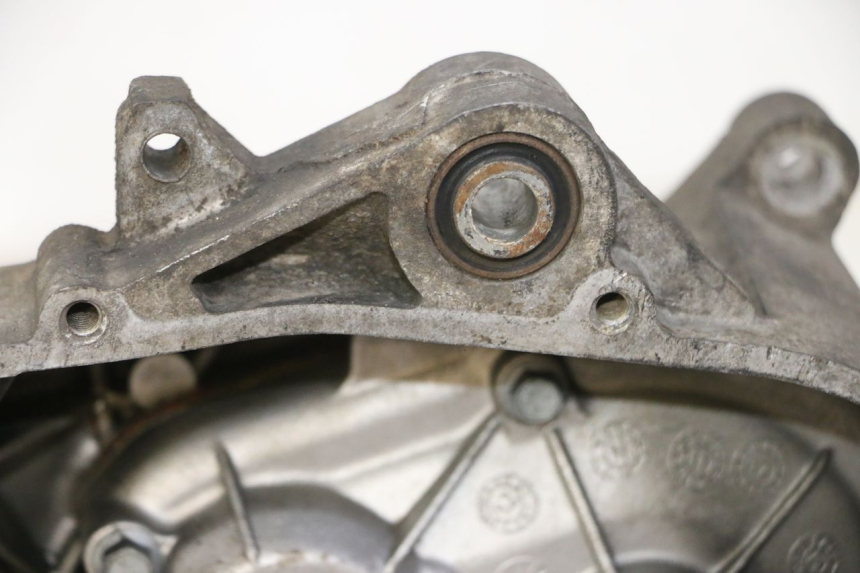 photo de MOTOR APRILIA SR R 2T LC 50 (2018 - 2021) - Estado de la superficie y material