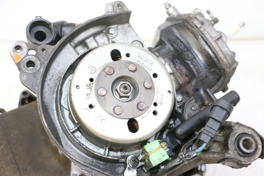 photo de MOTOR APRILIA SR R 2T LC 50 (2018 - 2021) - Primer plano técnico