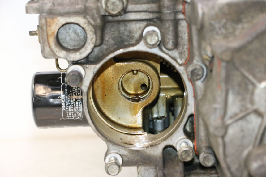 photo de MOTOR HONDA ST PAN EUROPEAN 1100 (1990 - 2002) - Enfoque en la estructura