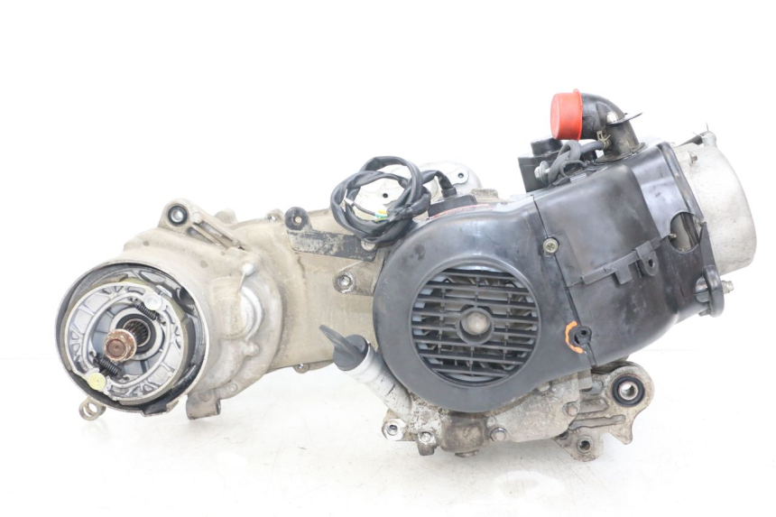 photo de Motor VASTRO STREET X 4T 50 (2016 - 2021) - Características distintivas