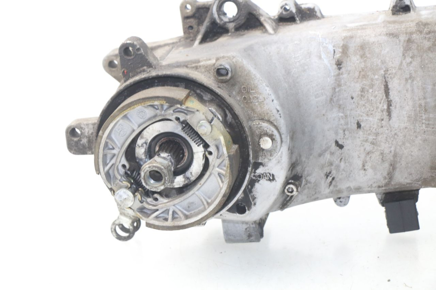 photo de MOTOR PEUGEOT STREETZONE 2T 50 (2014 - 2019) - Marcados y referencias originales