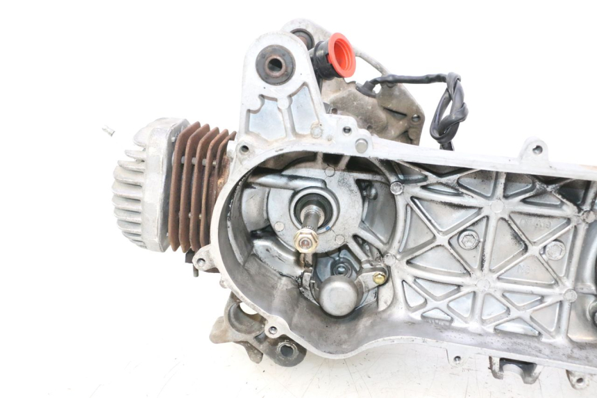 photo de MOTOR PEUGEOT STREETZONE NAKED 2T 50 (2014 - 2018) - Vista general del producto