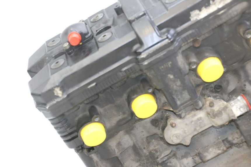 photo de MOTOR SUZUKI GSX F GSXF 650 (2007 - 2015) - Enfoque en la estructura