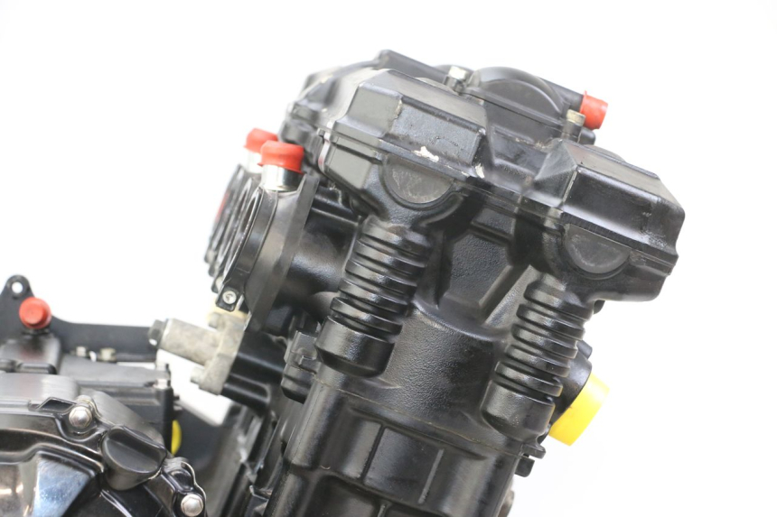 photo de MOTOR SUZUKI GSX F GSXF 650 (2007 - 2015) - Otra perspectiva