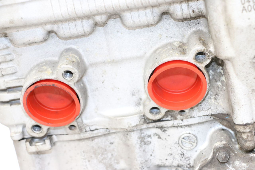 photo de MOTOR SUZUKI GSX F GSXF 650 (2007 - 2015) - Enfoque en la estructura