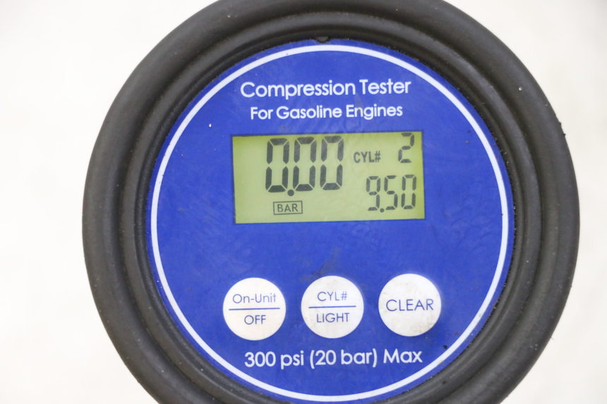 photo de MOTOR SUZUKI GSX F GSXF 650 (2007 - 2015) - Marcados y referencias originales