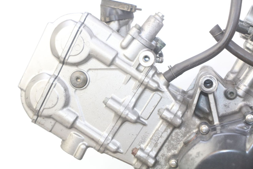 photo de MOTOR SUZUKI SV S 650 (1999 - 2002) - Primer plano de alta resolución