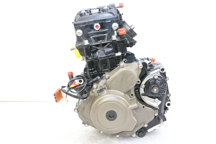 photo de MOTOR HUSQVARNA SVARTPILEN 401 (2018 - 2023) - Otra vista del artículo
