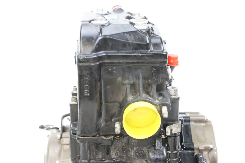 photo de MOTOR HUSQVARNA SVARTPILEN 401 (2018 - 2023) - Zoom sobre los componentes