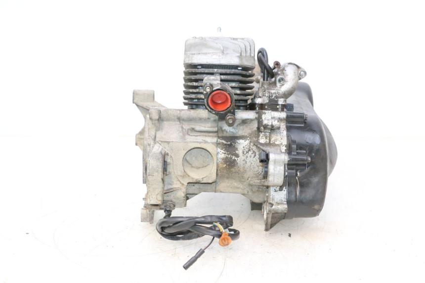 photo de MOTOR PEUGEOT TKR TREKKER FURIOUS 50 (2005 - 2014) - Inspección visual detallada