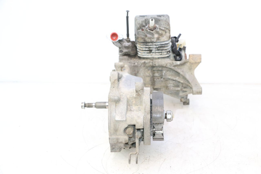 photo de MOTOR PEUGEOT TKR TREKKER FURIOUS 50 (2005 - 2014) - Características distintivas
