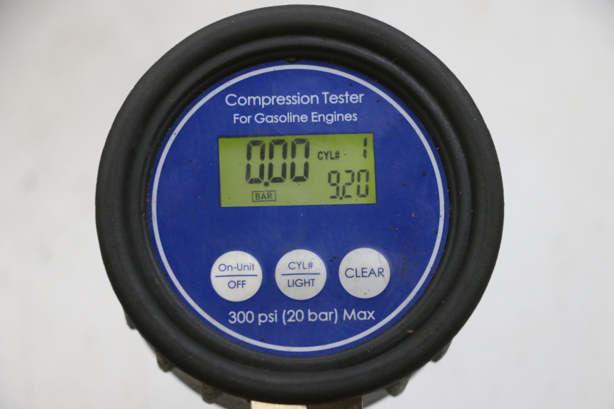 photo de MOTOR SUKIDA TOP 1 50 (2003 - 2010) - Enfoque en la estructura