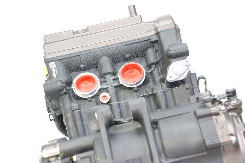 photo de MOTOR YAMAHA TRACER 7 700 (2020 - 2024) - Primer plano técnico