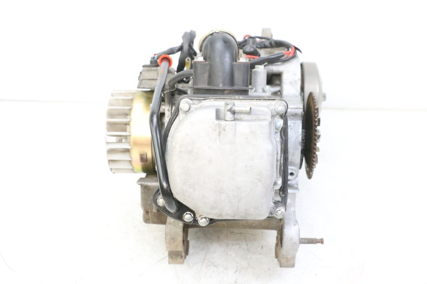 photo de MOTOR BAOTIAN TRAVEL SPIRIT 50 (2010 - 2012) - Primer plano de alta resolución