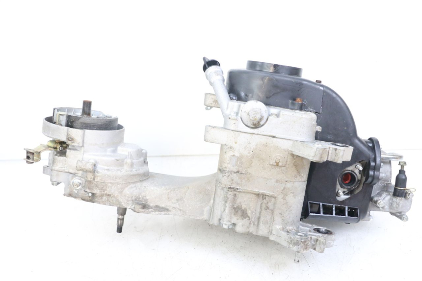 photo de MOTOR BAOTIAN TRAVEL SPIRIT 50 (2010 - 2012) - Primer plano técnico