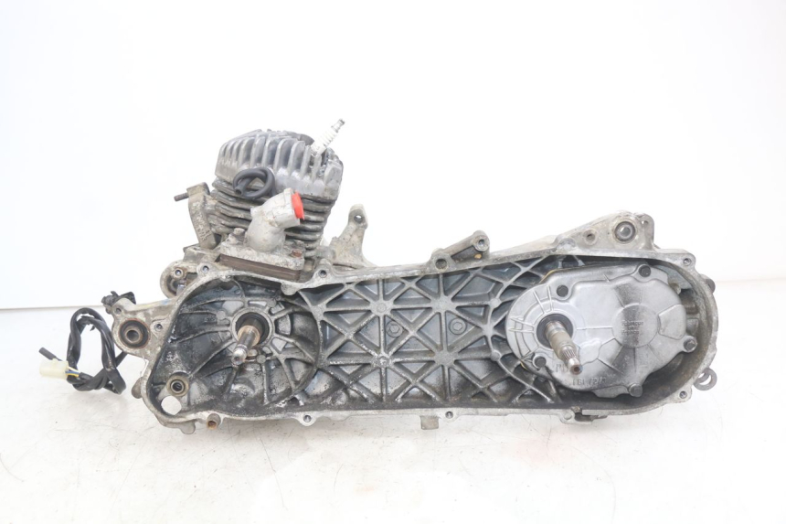 photo de MOTOR PEUGEOT TREKKER 50 (1998 - 2004) - Vista principal