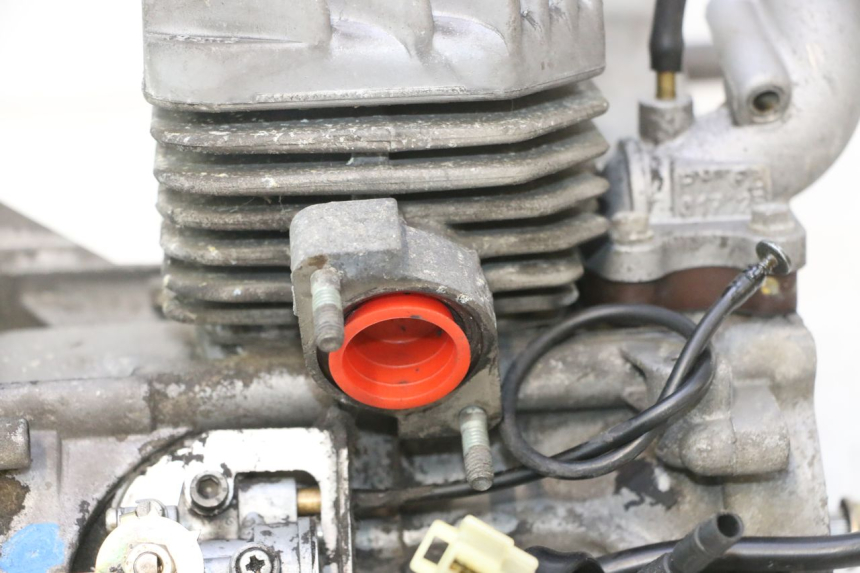photo de MOTOR PEUGEOT TREKKER 50 (1995 - 2004) - Recambio usado revisado