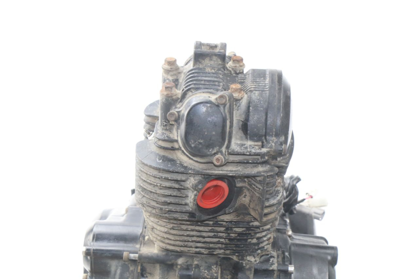 photo de MOTOR YAMAHA TW 125 (1998 - 2002) - Detalles de los puntos de fijación